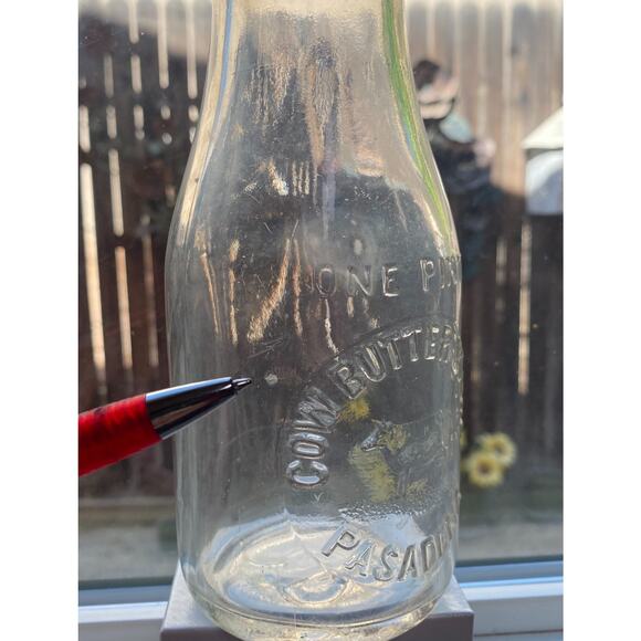 Vtg Rare Embossed Cow Butter Store Pasadena Pint Dairy Milk Bottle California - Picture 4 of 6